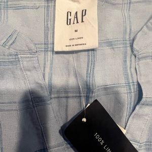 Brand New Gap Women’s Linen shirt